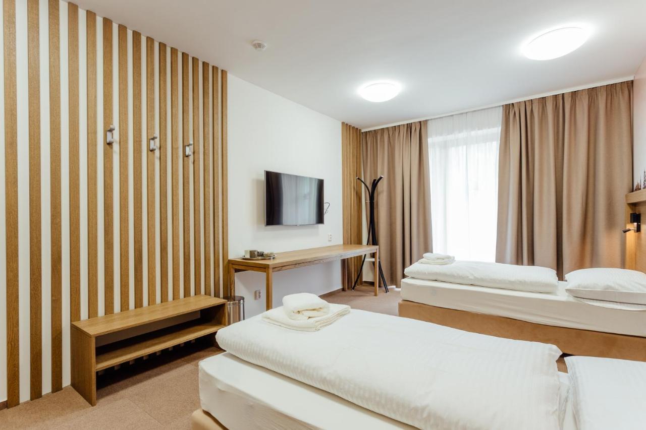 Apartmany Humno Valča Eksteriør bilde